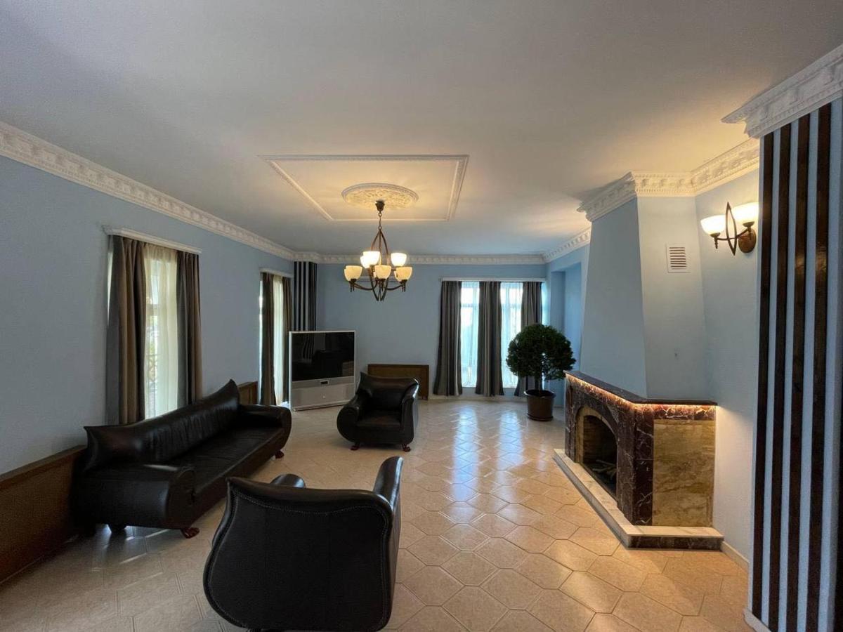 אורקי Laguna Hotel מראה חיצוני תמונה